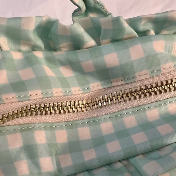 Stoney Clover Lane Heart Shape Mint Picnic Nylon Lined Gingham Bag Initial R NWT